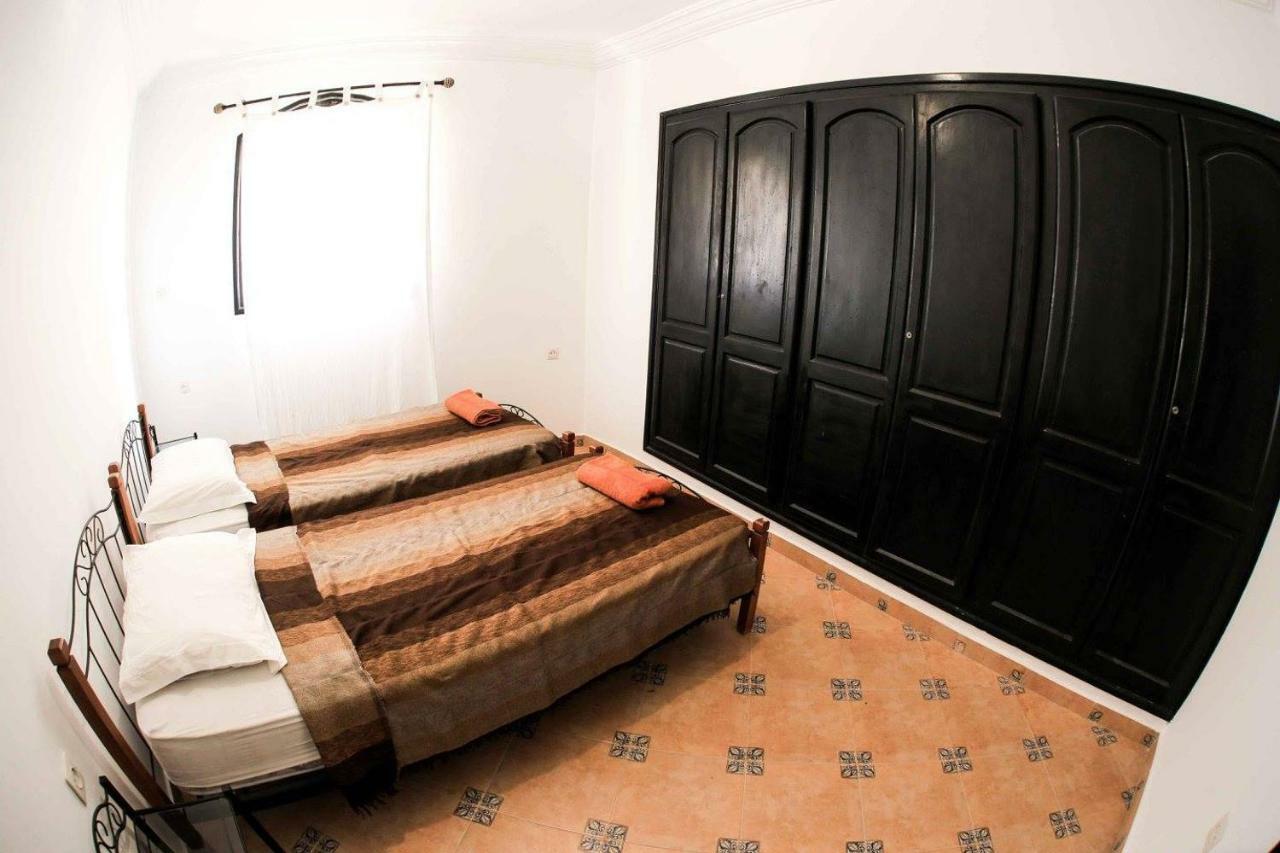 Tamraght Salt House Morocco - Surf & Yoga Camp Bed & Breakfast エクステリア 写真