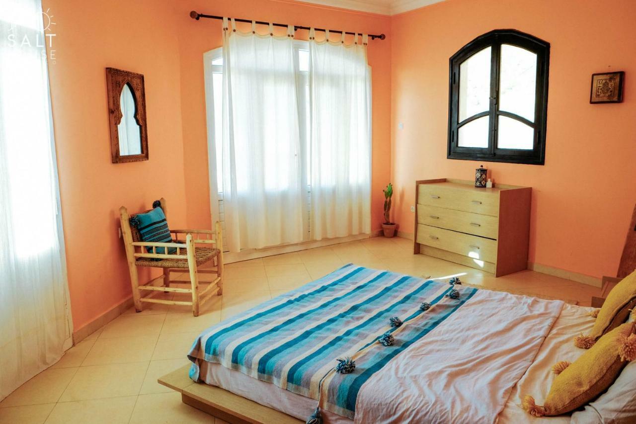 Tamraght Salt House Morocco - Surf & Yoga Camp Bed & Breakfast エクステリア 写真